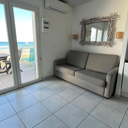 Beautiful With Parking! Appartement